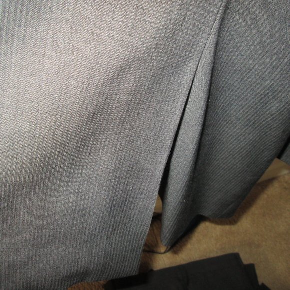 Suit, Men's, Jacket 52 R, Pants 40 R, with Pronto Uomo Shirt and Pocket Square - Picture 7 of 12